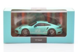 Porsche 911 992 Turbo S Mint Verde Minichamps 1:43 WAP0209070N003 Metal - imagem 4 de 4