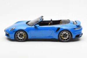 Porsche 911 992 Turbo S Shark Azul GT Spirit 1:18 GT441 Resina - imagem 3 de 6