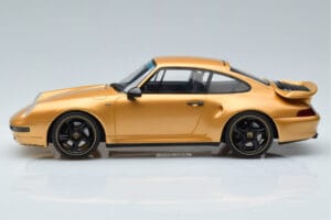 Porsche 911 993 Turbo S Project Gold GT Spirit 1:18 GT836 Resina - imagem 3 de 6