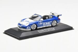 Porsche 911 996 GT3 Cup EMC2 #3 W. Henzler Porsche Carrera Cup 2004 Minichamps 1:43 400046203 Metal - imagem 2 de 3