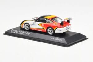 Porsche 911 996 GT3 Cup #9 D. Dermont Porsche Supercup 2006 Minichamps 1:43 400066409 Metal - imagem 3 de 4