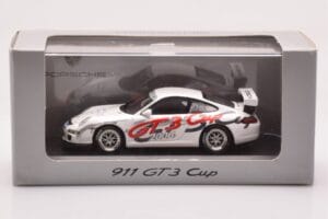 Porsche 911 997 GT3 Cup Porsche Carrera Cup Asia 2006 Minichamps 1:43 WAP02012617PAP Metal - imagem 4 de 4