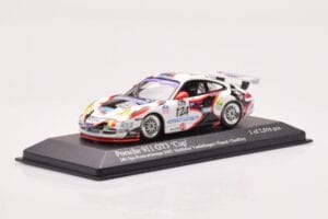 Porsche 911 997 GT3 Cup #124 Mattheus / Geoffroy / Vanbellingen / Fumal 24 Hours of Spa 2005 Minichamps 1:43 400056224 Metal - imagem 2 de 4