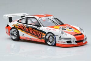 Porsche 911 997 GT3 Cup #98 P. Ma Carrera Cup Asia 2006 AUTOart 1:18 80689 Metal - imagem 5 de 7