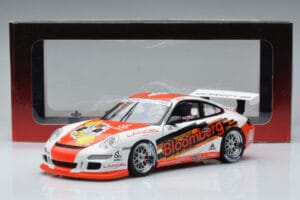 Porsche 911 997 GT3 Cup #98 P. Ma Carrera Cup Asia 2006 AUTOart 1:18 80689 Metal - imagem 7 de 7