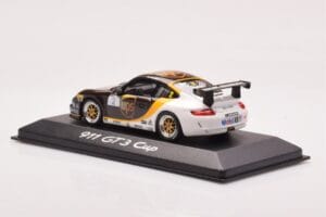 Porsche 911 997 GT3 Cup #2 UPS Holzer 2008 Minichamps 1:43 WAP02002218 Metal - imagem 3 de 4