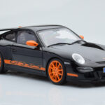Porsche 911 997 GT3 RS Preto AUTOart 1:18 - image 6 of 8