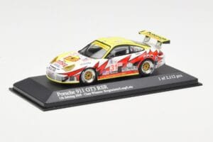 Porsche 911 997 GT3 RSR #31 J. Bergmeister / P. Long / L. Luhr 12 Hours of Sebring Class Winners 2005 Minichamps 1:43 4000564 - imagem 2 de 4
