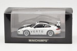 Porsche 911 997 GT3 Cup Vertu #5 N. Albon Porsche Carrera Cup Asia Macau 2009 Minichamps 1:43 400076405 Metal - imagem 4 de 4