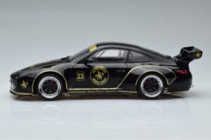 Porsche 911 997.2 RWB n23 Old New JPS MCG 1:18 MCG18326 Metal - imagem 3 de 6