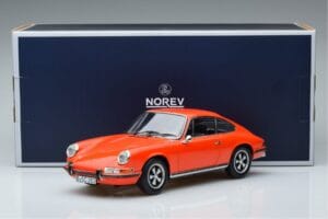 Porsche 911 2.0 E Laranja Norev 1:18 187628 Metal - imagem 6 de 6