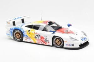 Porsche 911 GT1 #1 A. McNish / R. Sullivan / U. Alzen Rohr Motorsport Daytona 24 Hours 1998 UT Models 1:18 39611 Metal - imagem 4 de 6