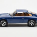 Porsche 911 S 901 Azul Norev 1:18 - image 3 of 6