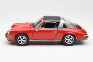 Porsche 911 Targa S Vermelho Schuco 1:18 450036200 Metal - imagem 5 de 9