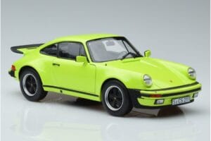 Porsche 911 930 Turbo 3.0 Verde Claro Norev 1:18 187666 Metal - imagem 5 de 7