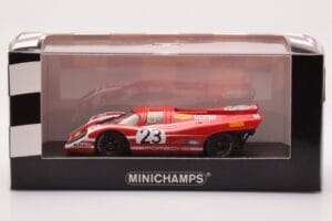Porsche 917 #23 H. Herrmann / R. Attwood 24 Hours of Le Mans Winner 1970 Minichamps 1:43 WAP0200190B Metal - imagem 4 de 4