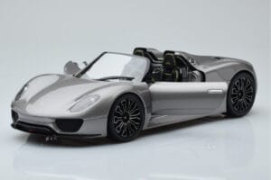 Porsche 918 Spyder Protótipo Cinzento Metalizado Minichamps 1:18 110060030 Metal - imagem 2 de 7