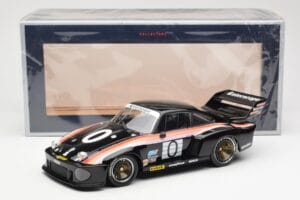 Porsche 935 #0 T. Field / D. Ongais / H. Haywood Interscope Racing 24 Hours of Daytona Winner 1979 Norev 1:18 187437 Metal - imagem 6 de 6
