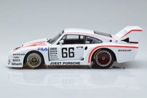 Porsche 935J #66 J. Mass Joest Racing Nurburgring DRM 1981 MCG 1:18 MCG18805R Metal - imagem 3 de 6
