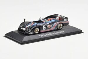 Porsche 936/76 Martini #6 Schwarze Witwe Minichamps 1:43 WAP02000518 Metal - imagem 2 de 4