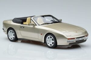 Porsche 944 S2 Cabriolet GT Spirit 1:18 GT002CS Resina - imagem 4 de 6