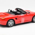 Porsche Boxster 986 Vermelho UT Models 1:18 - image 2 of 6