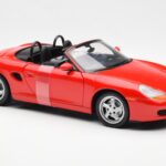 Porsche Boxster 986 Vermelho UT Models 1:18 - image 4 of 6