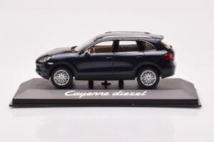 Porsche Cayenne 9PA Diesel Azul Escuro Minichamps 1:43 WAP0200030B