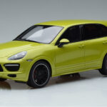 Porsche Cayenne GTS 92A Peridot Verde GT Spirit 1:18