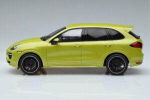Porsche Cayenne GTS 92A Peridot Verde GT Spirit 1:18 GT020A Resina - imagem 3 de 6