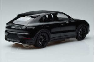 Porsche Cayenne E3 S Coupe Minichamps 1:18 187673 Metal - imagem 2 de 6
