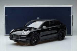 Porsche Cayenne E3 S Coupe Minichamps 1:18 187673 Metal - imagem 6 de 6