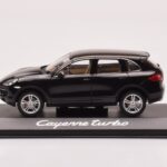 Porsche Cayenne 92A Turbo Preto Minichamps 1:43
