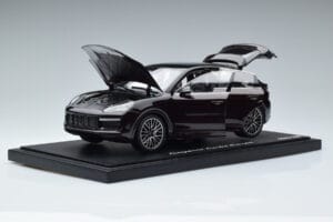 Porsche Cayenne Turbo Coupe Mogno Norev 1:18 WAP0213190K Metal - imagem 2 de 8