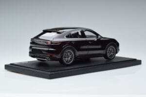 Porsche Cayenne Turbo Coupe Mogno Norev 1:18 WAP0213190K Metal - imagem 3 de 8