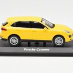 Porsche Cayenne 92A Amarelo MaxiChamps 1:43