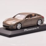 Porsche Panamera 970 4 Bege Metálico Minichamps 1:43 - image 2 of 4