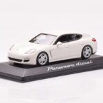 Porsche Panamera 970 Diesel Carrara Branco Minichamps 1:43 - image 2 of 4