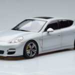 Porsche Panamera 970 Turbo Prata Norev 1:18