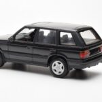 Range Rover P38 4.6 HSE Preto Metálico AUTOart 1:18 - image 5 of 9