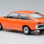 Renault 15 TL Laranja Norev 1:18 - image 5 of 6