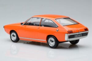 Renault 15 TL Laranja Norev 1:18 185350 Metal - imagem 5 de 6