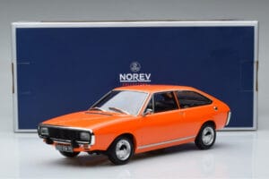 Renault 15 TL Laranja Norev 1:18 185350 Metal - imagem 6 de 6
