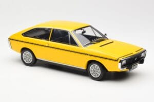 Renault 15 TL Amarelo Preto Norev 1:18 185351 Metal - imagem 4 de 6