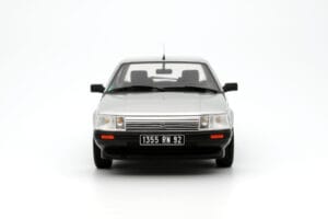 Renault 25 Phase 1 V6 Injection Prata Otto 1:18 OT1070 Resina - imagem 4 de 5