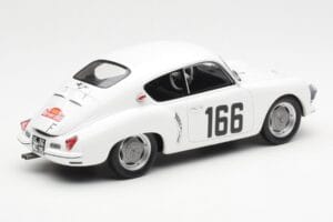 Alpine A106 #166 F. Jacques / R. Jacques Rally Monte Carlo 1960 Otto 1:18 OT543 Resina - imagem 2 de 6