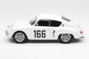 Alpine A106 #166 F. Jacques / R. Jacques Rally Monte Carlo 1960 Otto 1:18 OT543 Resina - imagem 3 de 6