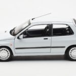 Renault Clio 16S Branco Norev 1:18 - image 4 of 8