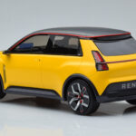 Renault E-Tech Electric Prototype Amarelo Otto 1:18 - image 5 of 6
