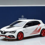 Renault Megane RS Trophy-R Mk4 Branco Norev 1:18 - image 6 of 6